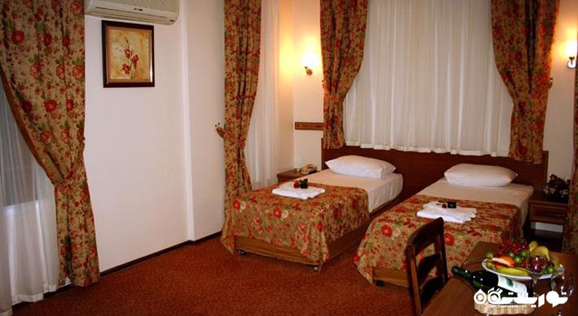 اتاق استاندارد توئین هتل تریانا